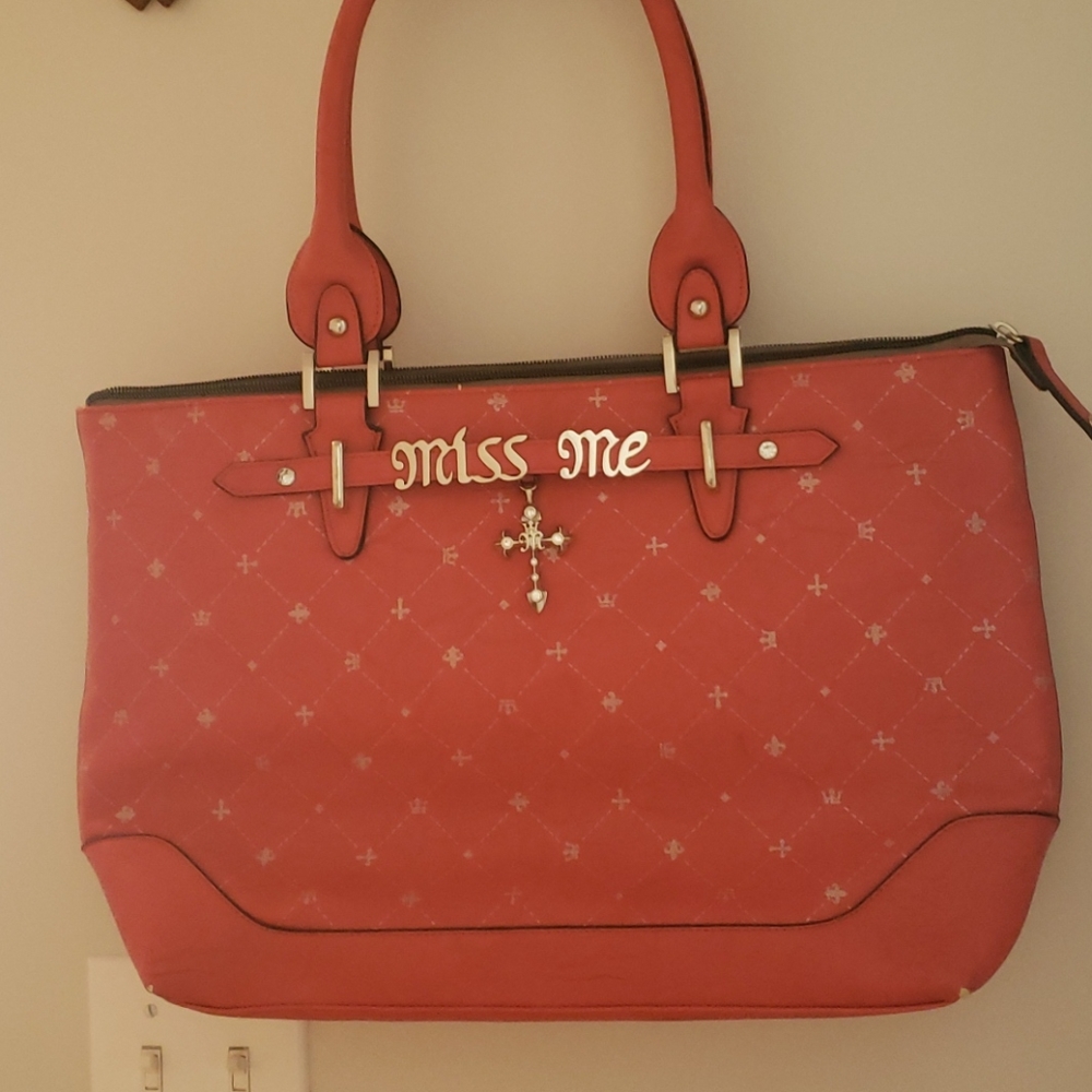 Miss Me Large Coral Bag